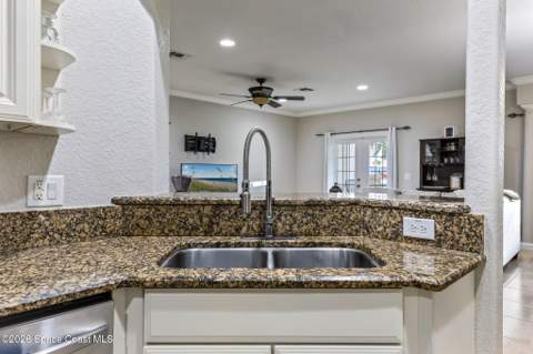 1795 Noel Place #102, Melbourne FL - photo 9 of 43