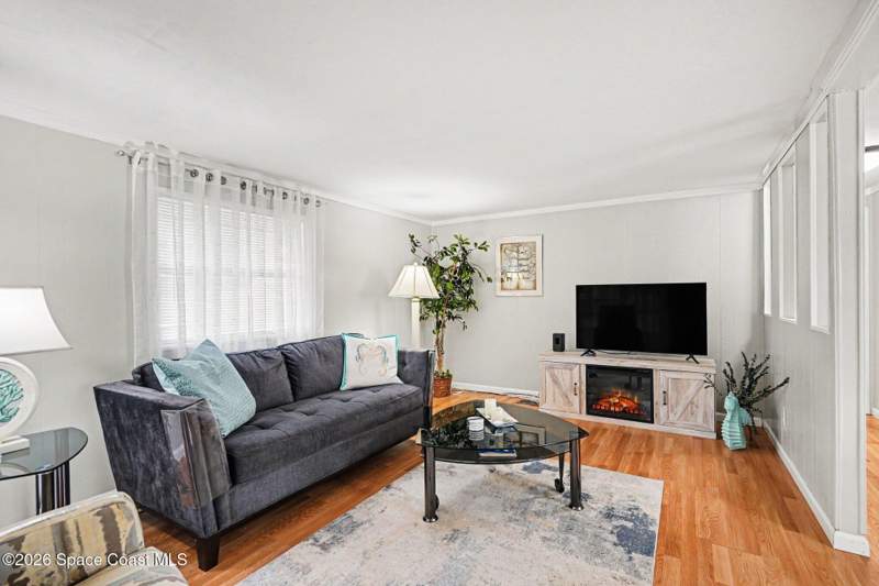 2 bedroom Manufactured Home at 4442 Twin Lakes Drive, Twin Lakes Country Homes Condo Ph 1, Melbourne — photo 3