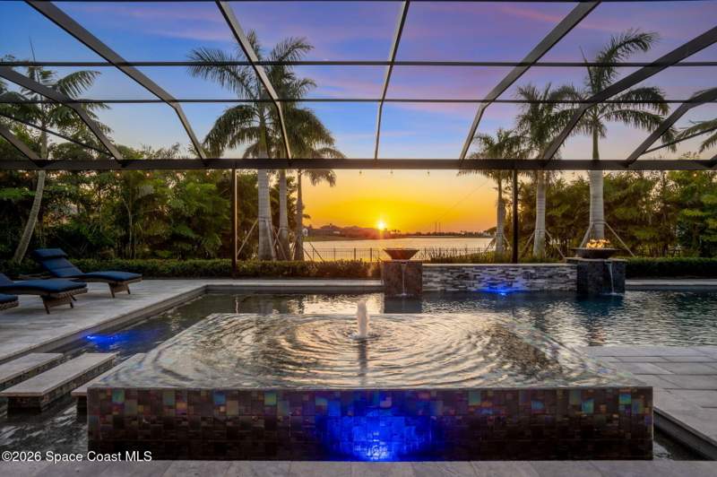 7 bedroom Single Family Residence at 4574 Milost Drive, Adelaide, Rockledge — photo 2