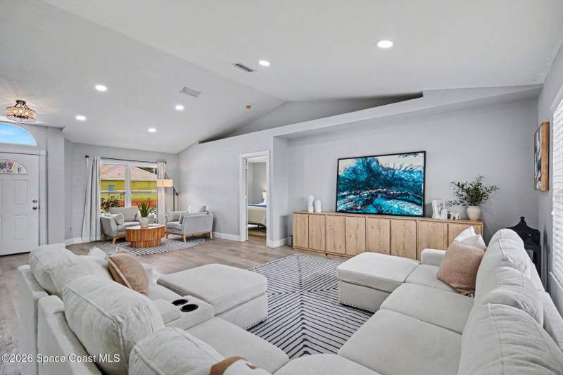 3 bedroom Single Family Residence at 1325 Glencove Avenue, Port Malabar Unit 44, Palm Bay — photo 5