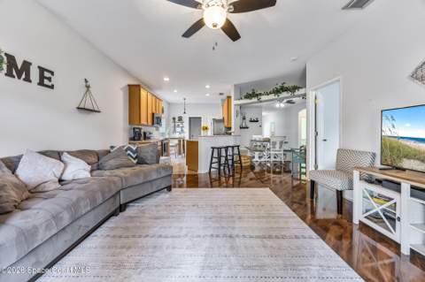 2049 Maeve Circle, Melbourne FL - photo 17 of 36
