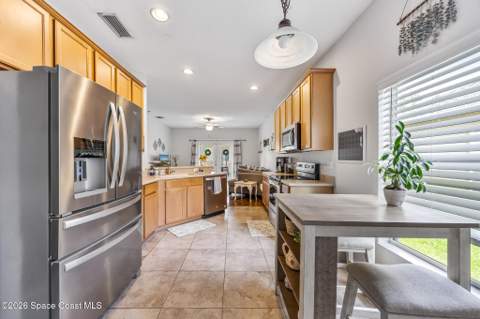 2049 Maeve Circle, Melbourne FL - photo 12 of 36