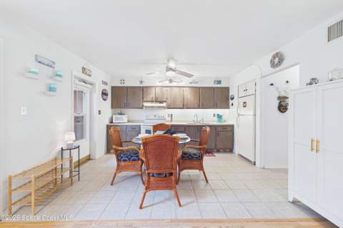 610 Jefferson Avenue #6, Cape Canaveral FL - photo 12 of 41