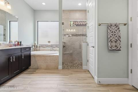 7966 Wyndham Drive, Melbourne FL - photo 22 of 43