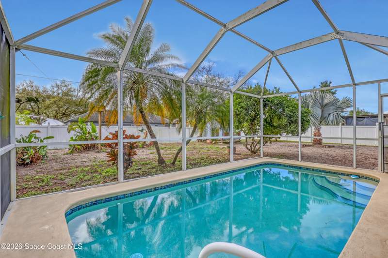 3 bedroom Single Family Residence at 938 Jettie Street, Port Malabar Unit 8, Palm Bay — photo 3