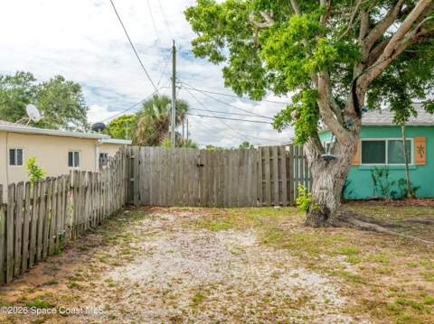 211 Avenida De Paz, Indialantic FL - photo 24 of 37