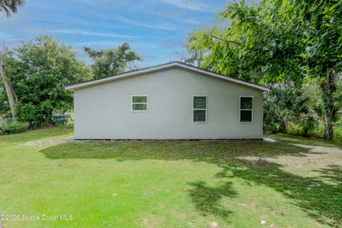 512 Canaveral Avenue, Titusville FL - photo 6 of 32