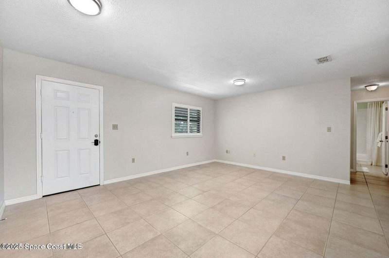 2 bedroom Condominium at 1600 Woodland Drive #4206, The Oaks at Rockledge Country Club Ph I, Rockledge — photo 2