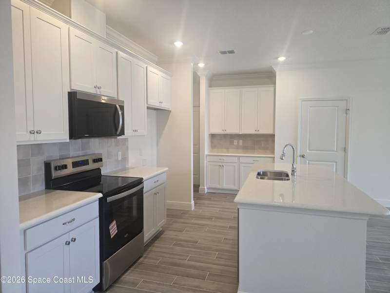 3 bedroom Single Family Residence at 947 Braddock Avenue, Port Malabar Unit 11, Palm Bay — photo 5