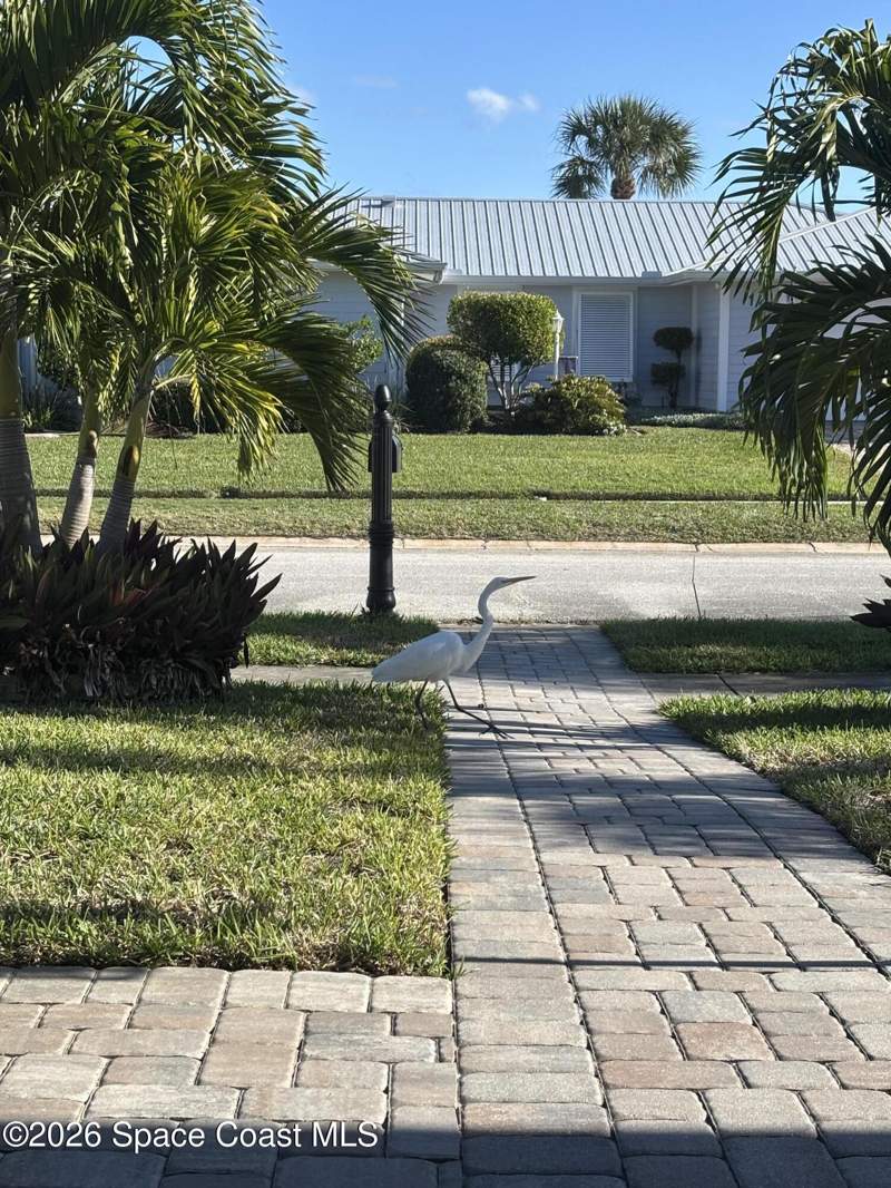 4 bedroom Single Family Residence at 1908 Cedar Lane, Melbourne Beach S Replat of Sheets 1 of 2, Melbourne Beach — photo 3