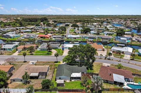 60 Florida Boulevard, Merritt Island FL - photo 11 of 35