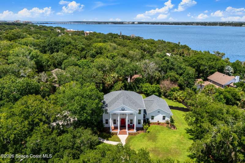 5 bedroom Single Family Residence at 68 Hill Top Lane, River Ridge, Rockledge — photo 3