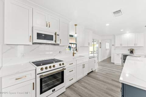 360 Diana Boulevard, Merritt Island FL - photo 10 of 82