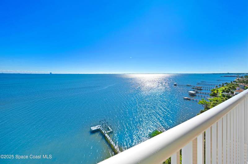 3 bedroom Condominium at 3205 S Washington Avenue #903b, Somerset Riverfront Condominium, Titusville — photo 3