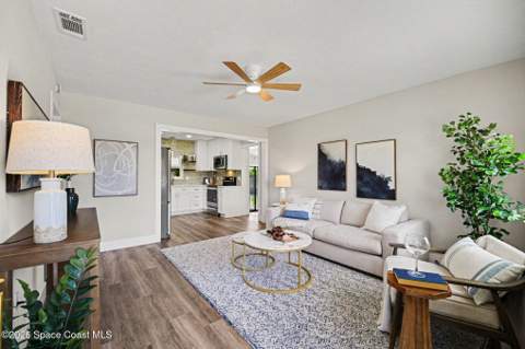 401 Poinciana Drive, Melbourne FL - photo 6 of 26