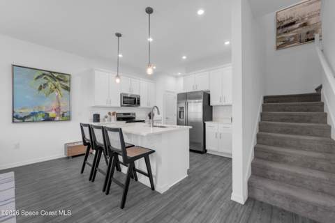 907 Castleford Avenue, Palm Bay FL - photo 24 of 48