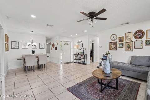 496 NE Ralwood Lane #55, Palm Bay FL - photo 6 of 28