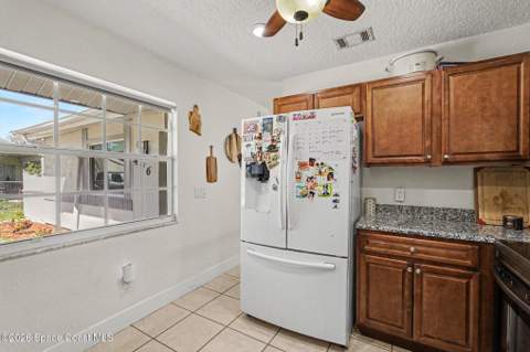 496 NE Ralwood Lane #55, Palm Bay FL - photo 11 of 28