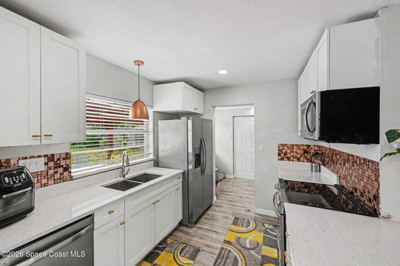 3 bedroom Single Family Residence at 1500 Glen Haven Drive, Glen Haven Subd Sec 2A, Merritt Island — photo 3