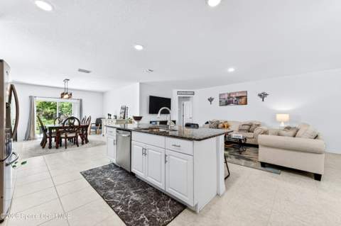 180 Dolphin Street, Palm Bay FL - photo 12 of 40