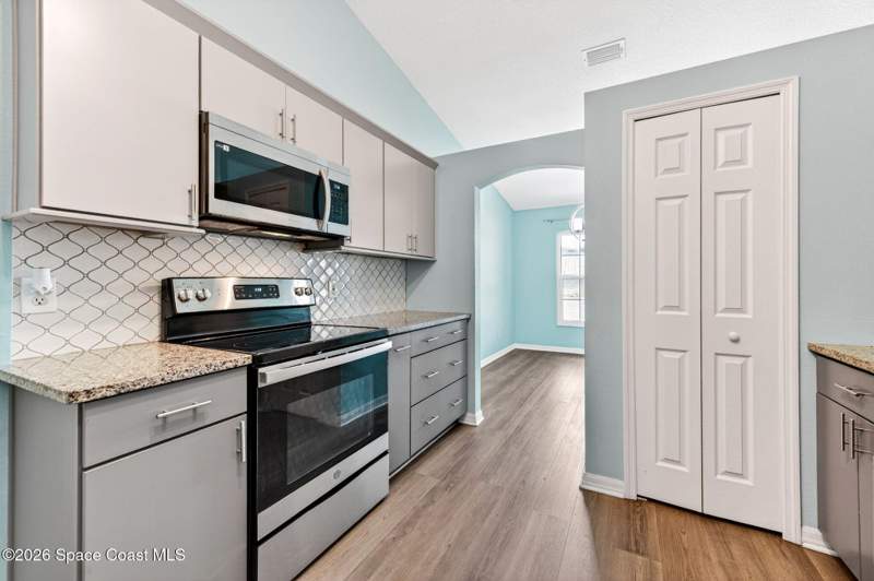 3 bedroom Single Family Residence at 3454 Trevino Circle, Royal Oak Golf and Country Club Sec 6B, Titusville — photo 4