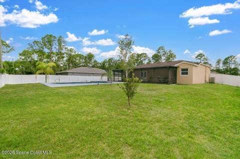 1123 Gawain Road, Palm Bay FL - photo 6 of 24