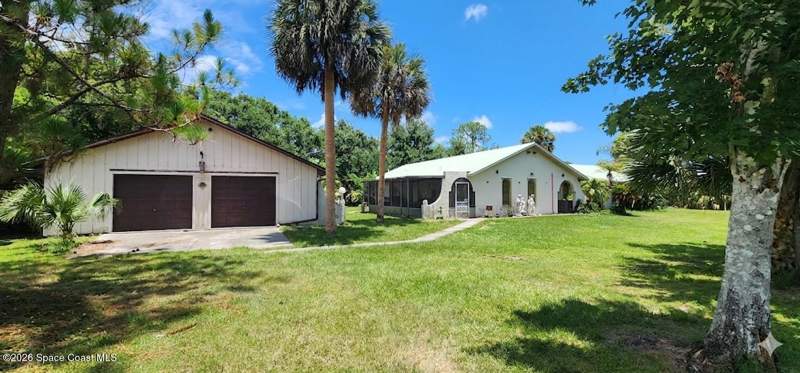 3 bedroom Single Family Residence at 6870 Crepe Myrtle Drive, Cypress Lake Estates, Grant — photo 3