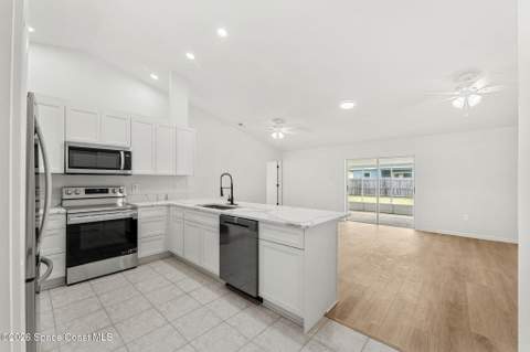 709 Haryestor Avenue, Palm Bay FL - photo 16 of 42