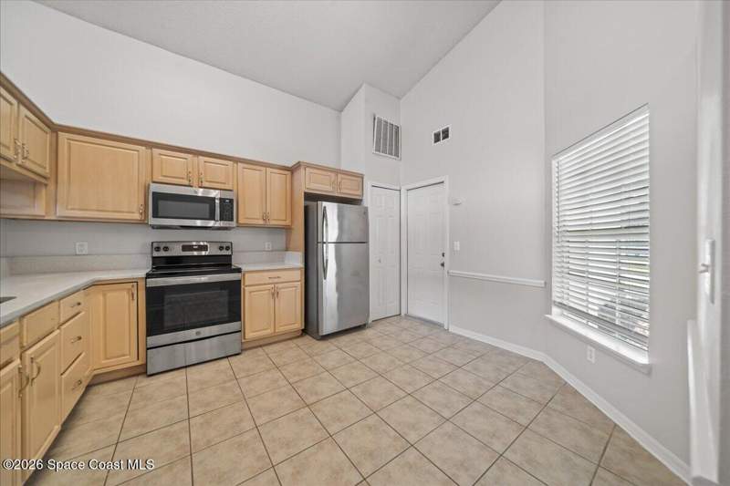 3 bedroom Single Family Residence at 301 Butler Avenue, Port Malabar Country Club Unit 6, Palm Bay — photo 5