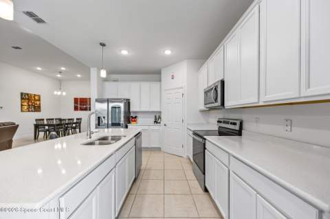 4398 Lago Vista Drive, Micco FL - photo 17 of 41