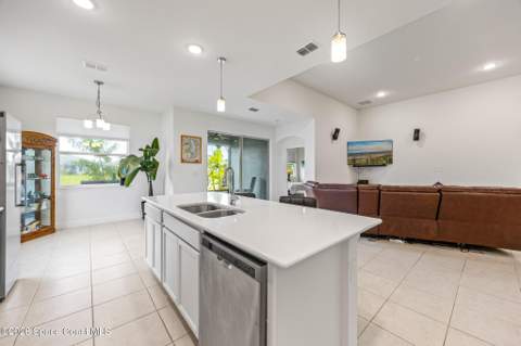 4398 Lago Vista Drive, Micco FL - photo 20 of 41