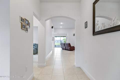 4398 Lago Vista Drive, Micco FL - photo 12 of 41