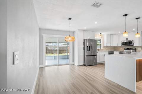 434 Barcelona Road, Palm Bay FL - photo 9 of 28