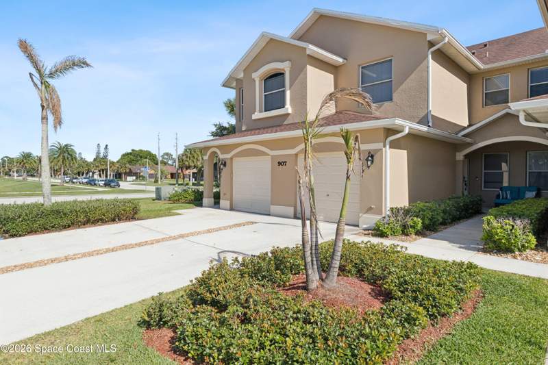 3 bedroom Townhouse at 907 Ocaso Lane #101, Bella Vista Condo Phase I, Rockledge — photo 2
