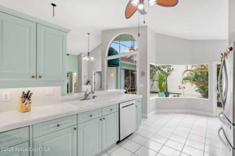 3811 Macfarlane Street, Melbourne Beach FL - photo 21 of 66