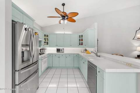3811 Macfarlane Street, Melbourne Beach FL - photo 20 of 66