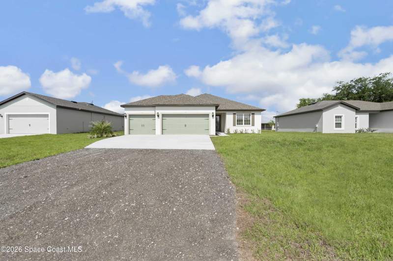 3 bedroom Single Family Residence at 1161 Saturn Street, Port Malabar Unit 46, Palm Bay — photo 2