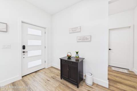 424 Krassner Drive, Palm Bay FL - photo 6 of 76