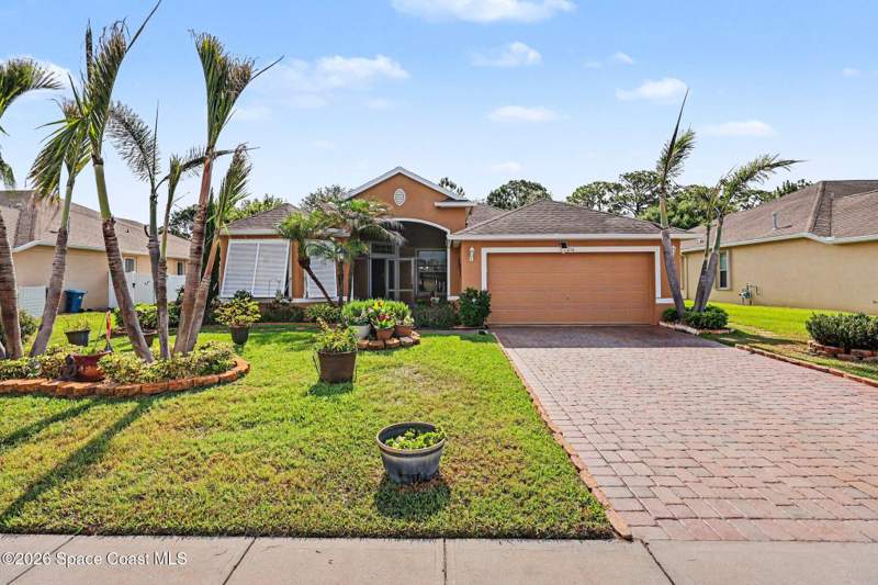 4 bedroom Single Family Residence at 236 Grouper Circle, Coral Key, Palm Bay — photo 3