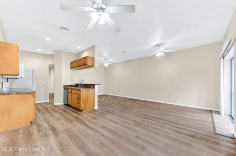 137 Anchorage Avenue #4, Cape Canaveral FL - photo 9 of 30