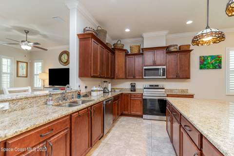 543 Heming Way, Melbourne FL - photo 13 of 38