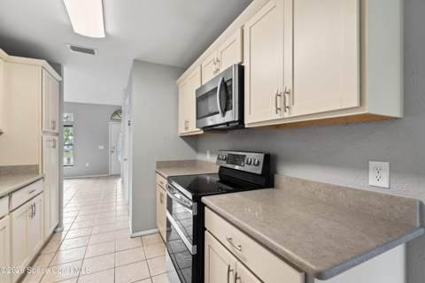 1624 Clover Circle, Melbourne FL - photo 10 of 33