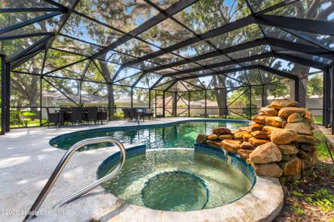 1001 N Indian River Drive, Cocoa FL - photo 9 of 77