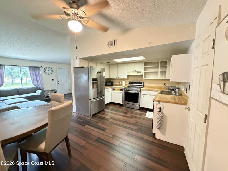 3 bedroom Single Family Residence at 1578 W Powder Horn Road, Veterans City Unit 6, Titusville — photo 5
