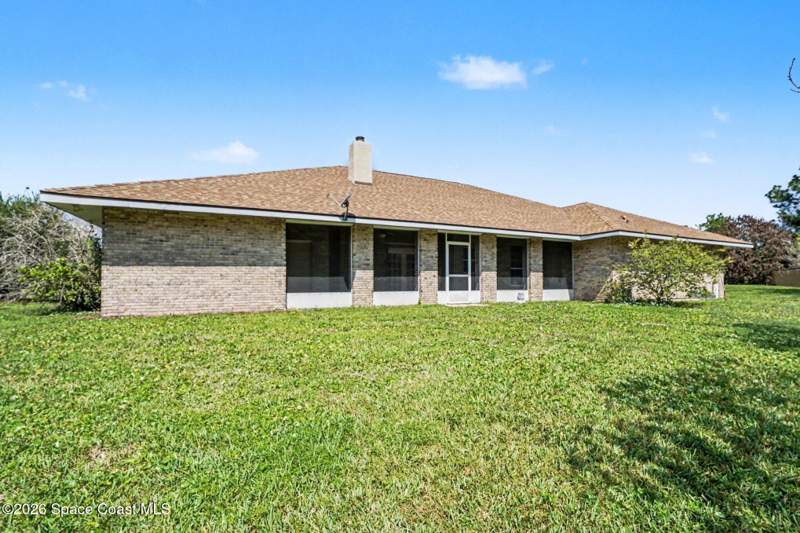 3 bedroom Single Family Residence at 3663 Meadowlark Way, Carriage Gate Subdivision, Melbourne — photo 5