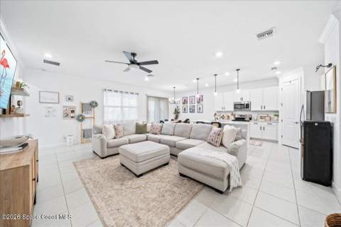 732 Veridian Circle, Palm Bay FL - photo 6 of 33