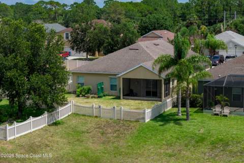 320 Wishing Well Circle, Palm Bay FL - photo 10 of 63