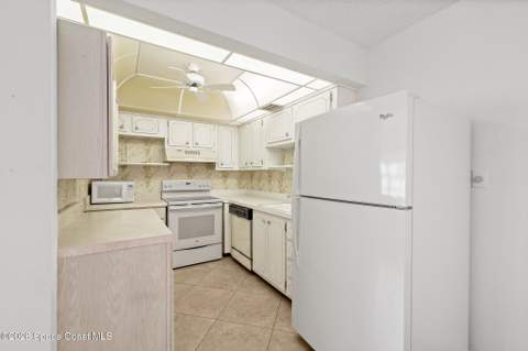 6500 Falcon Way #19-D, Cape Canaveral FL - photo 11 of 37