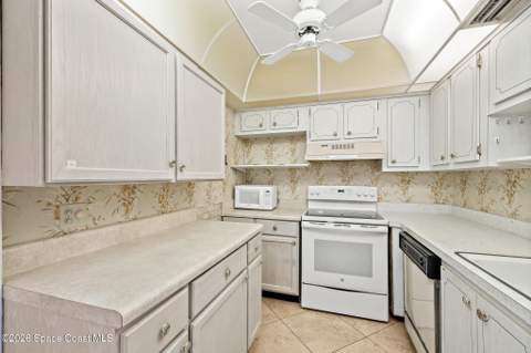 6500 Falcon Way #19-D, Cape Canaveral FL - photo 9 of 37