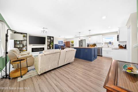 1515 Bella Casa Court, Merritt Island FL - photo 6 of 56